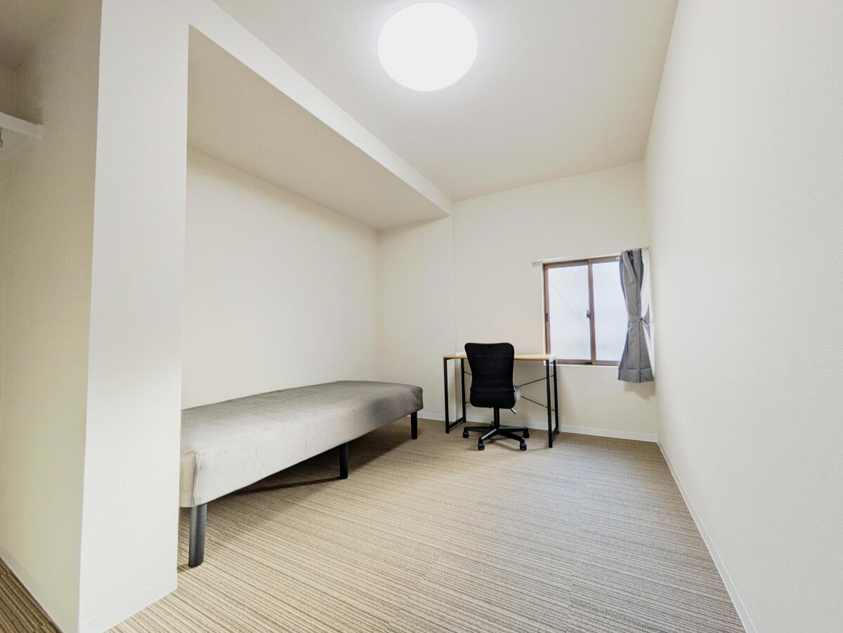 Private(Flooring) - UHM205(2)